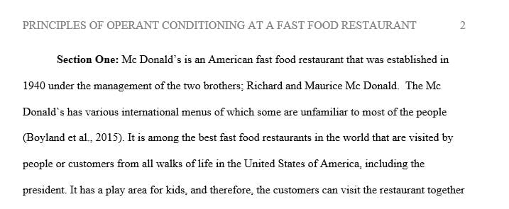 What do parents do, at a fast food restaurant, to encourage desirable behaviors and discourage undesirable behaviors